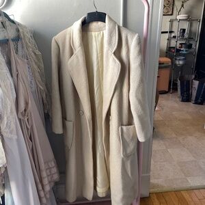 Wool blend pale yellow/ cream vintage coat